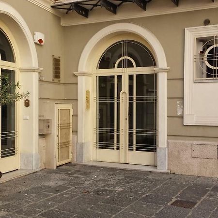 Apartamento Casa Duomo Aversa Exterior foto