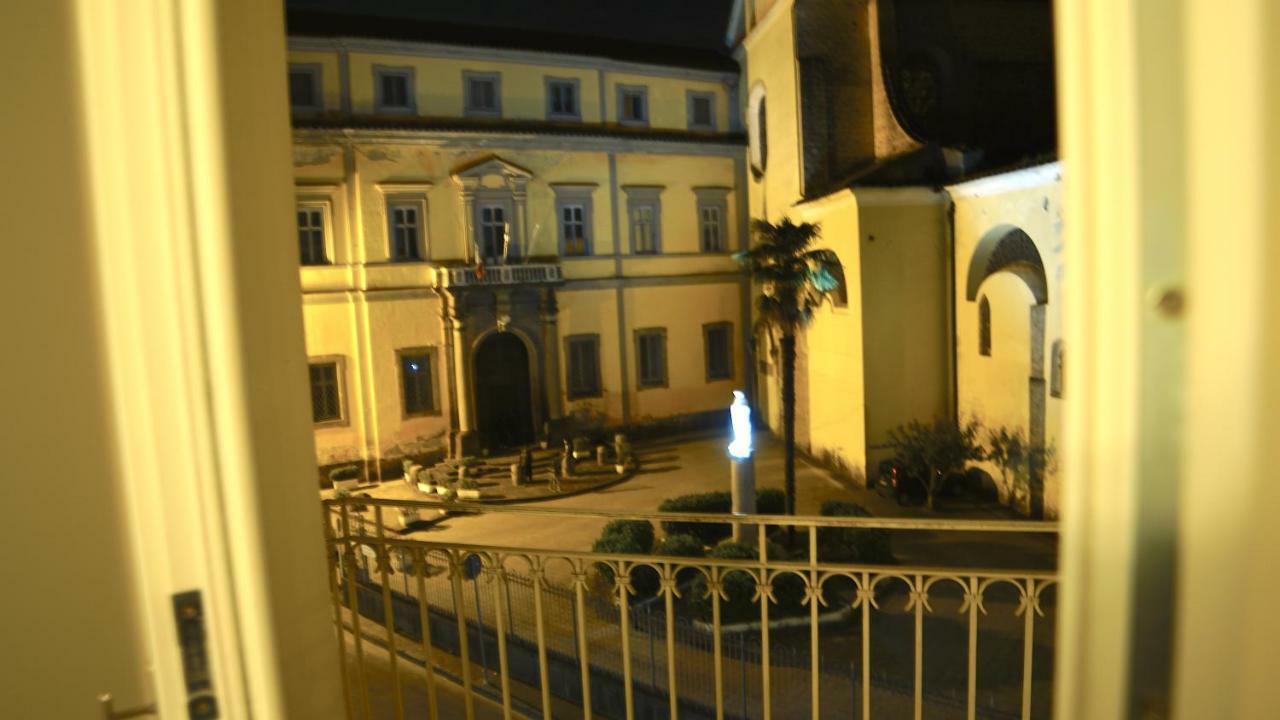 Apartamento Casa Duomo Aversa Exterior foto